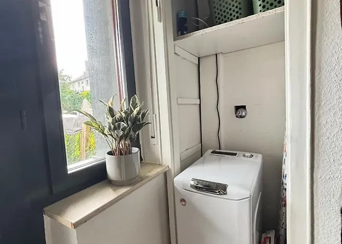 Appartement 6p Zentrale Mit Balkon&parkplatz