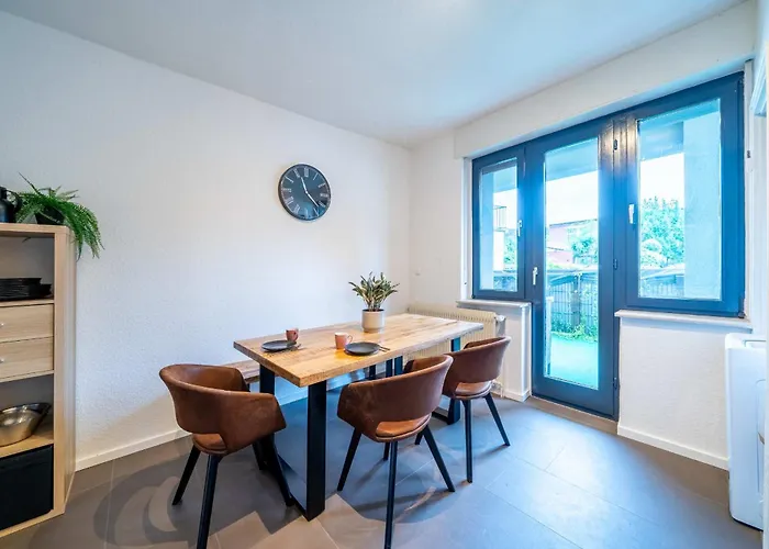 6p Zentrale Mit Balkon&parkplatz Appartement